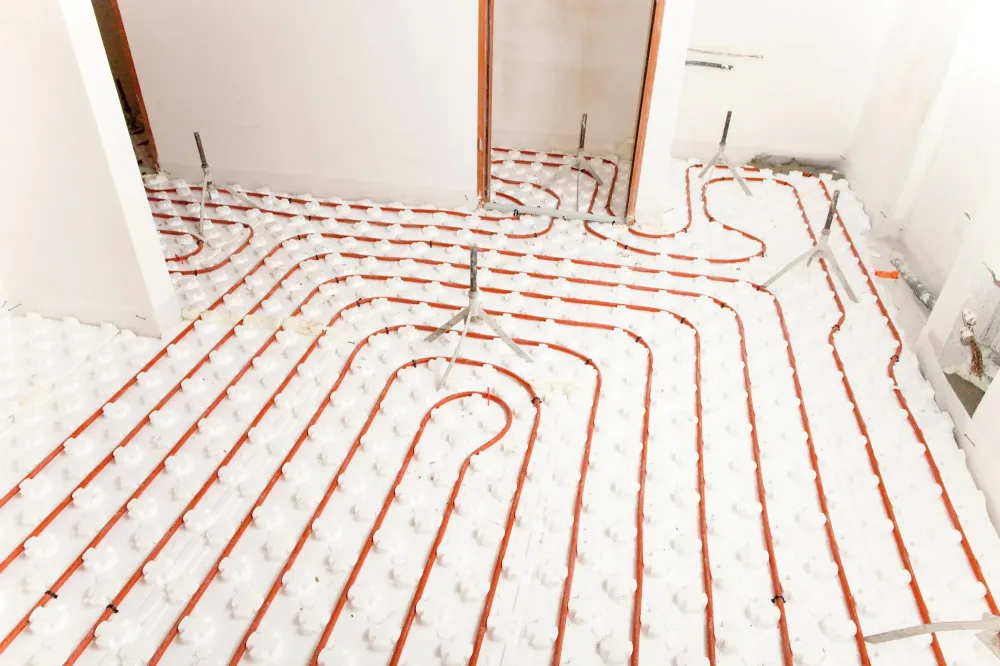 chauffage-au-sol-chape-travaux